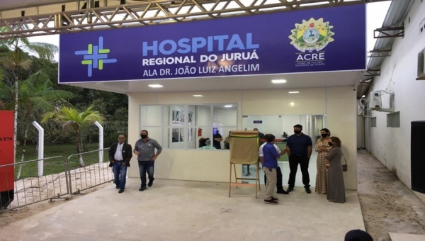 Faltam vagas de UTI em Cruzeiro do Sul há quatro dias, diz técnica